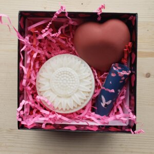 Valentine's Day Body Care Gift Set - Gift Set 1